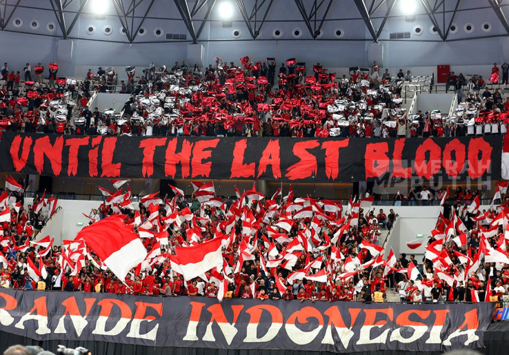 Aksi Supporter Timnas Futsal Indonesia Merahkan Laga Final AFC Futsal ASIAN Cup 2026 di Jakarta