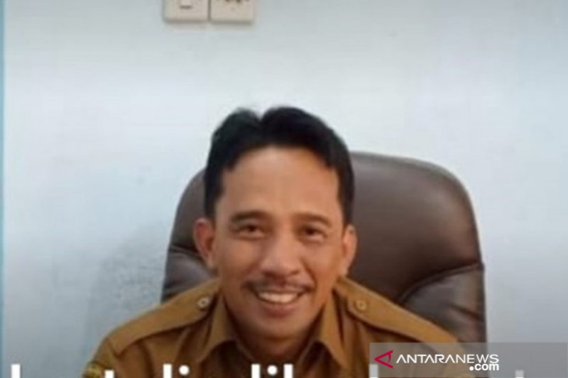 Kepala Dinas Pendidikan dan Kebudayaan Kotabaru, Slamet Riyadi (Antara/hms/ist)