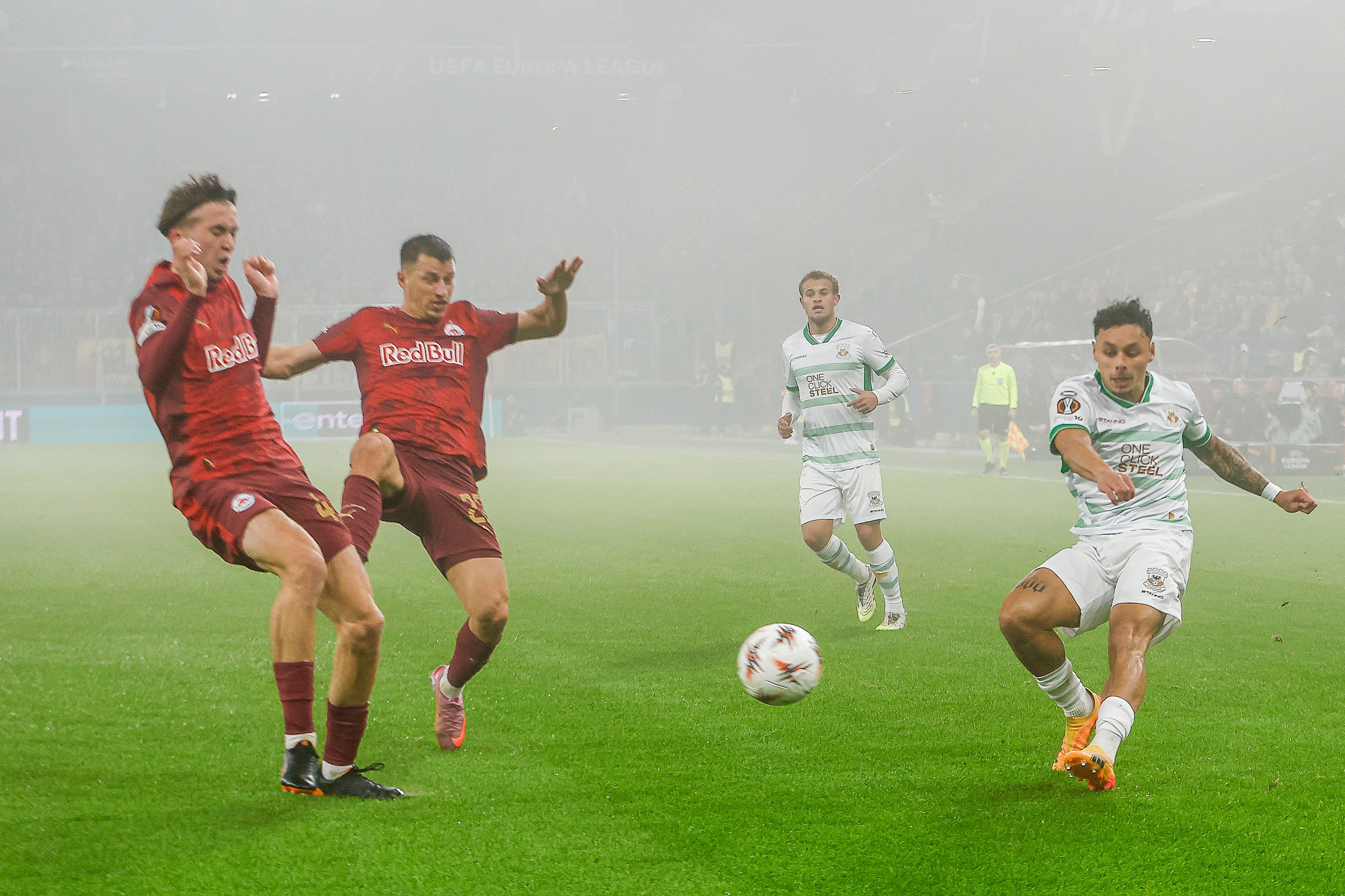 Hasil Liga Europa: Pemain Timnas Dean James Tampil Penuh saat Go Ahead Eagles Dibungkam RB Salzburg 0-2