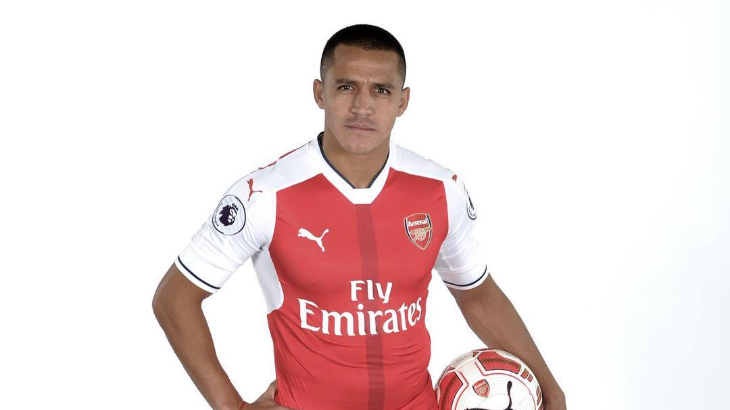 Sanchez Pakai Jersey Nomor 7 di Manchester United? 