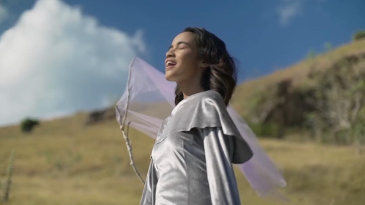 Audrey GAC Alami 'Quarter Life Crisis'