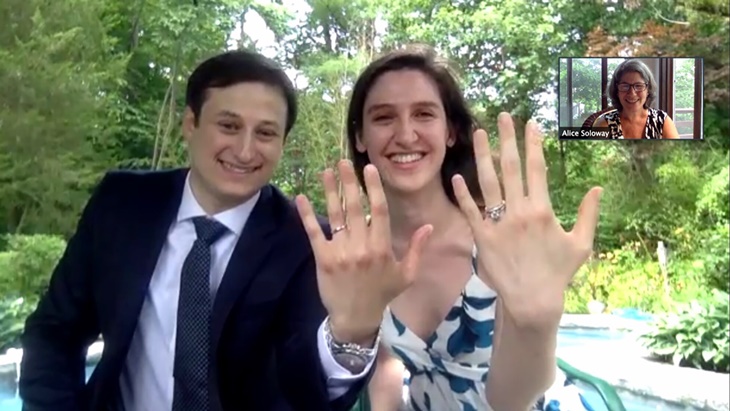 Tak Ada Pernikahan Virtual Lagi di New York