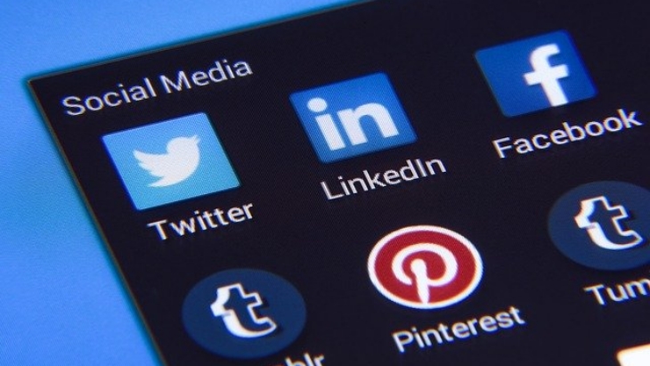 LinkedIn Bakal Punya Fitur Stories