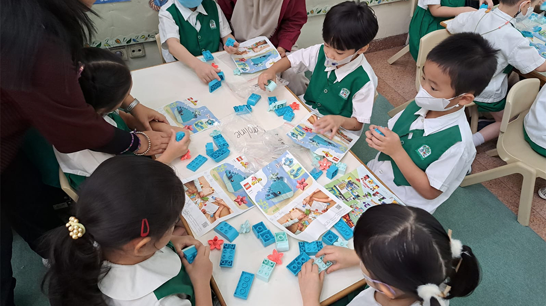The LEGO Group Ajak 4.000 Anak Merasakan Keseruan Bermain sambil Belajar