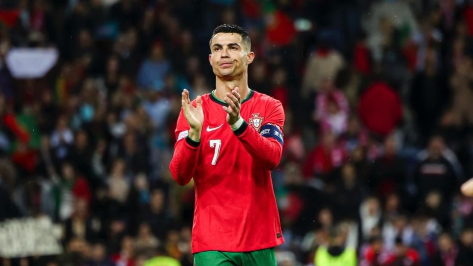Bikin Rekor bersama Portugal, Cristiano Ronaldo Isyaratkan Pensiun