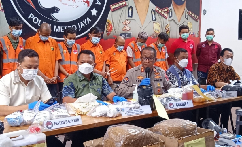 Polda Metro Jaya Bongkar Penyelundupan Narkoba Melalui Speaker dan Makanan Binatang