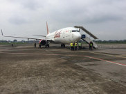 Semarang Dilanda Cuaca Buruk, 2 Pesawat Landing di Bandara Adi Soemarmo Solo
