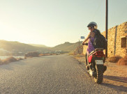 Perempuan, Perhatikan Keselamatan Mengendarai Sepeda Motor