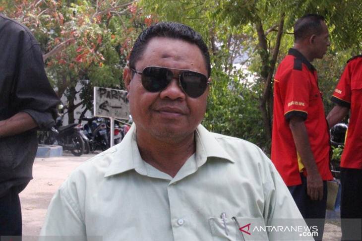 Akademisi dari Universitas Muhammadiyah Kupang Dr. Ahmad Atang, M.Si. ANTARA/Bernadus Tokan