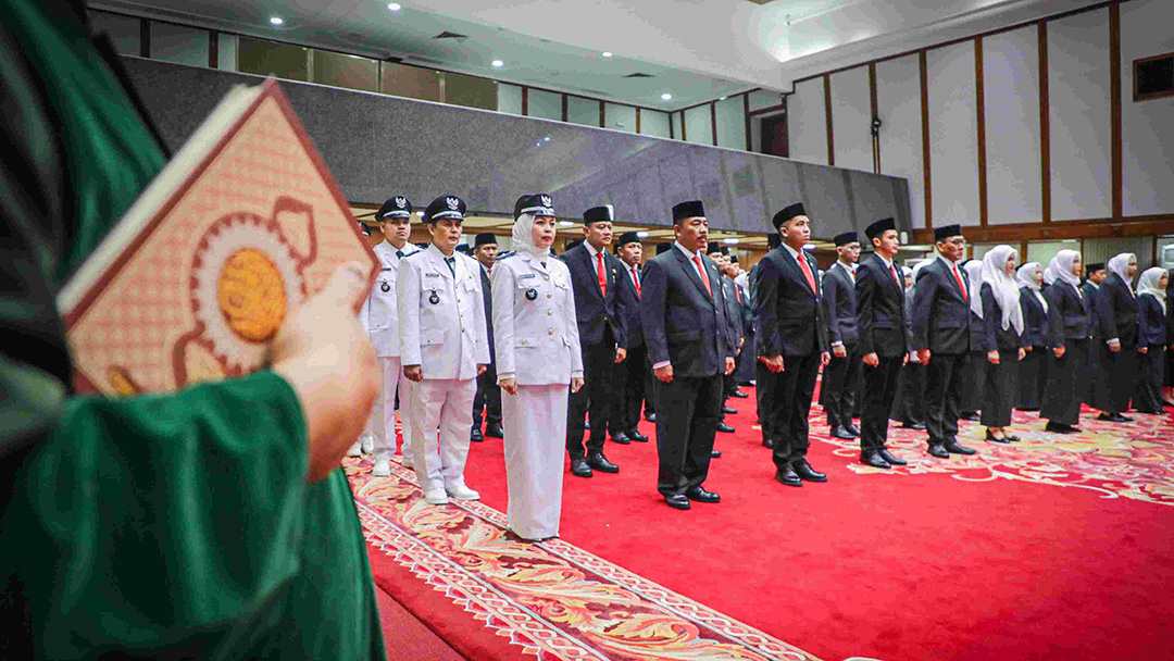 Lantik Pejabat Eselon III dan IV, Pj Heru Berpesan untuk Jaga Kredibilitas