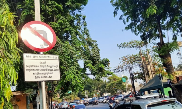 Tak Pandang Bulu di Hari Pertama Perluasan Ganjil-Genap