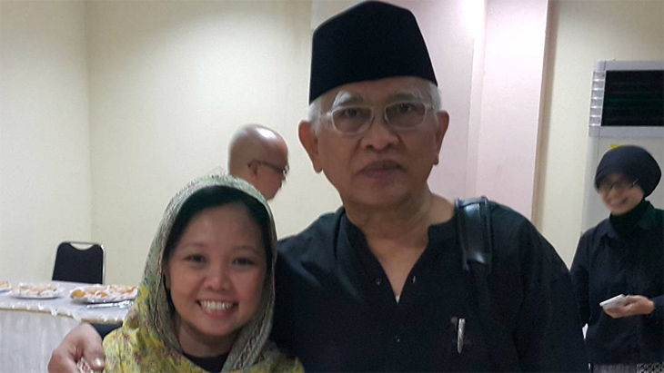Putri Gus Dur Diejek Anak si Buta, Gus Mus Ikut Geram