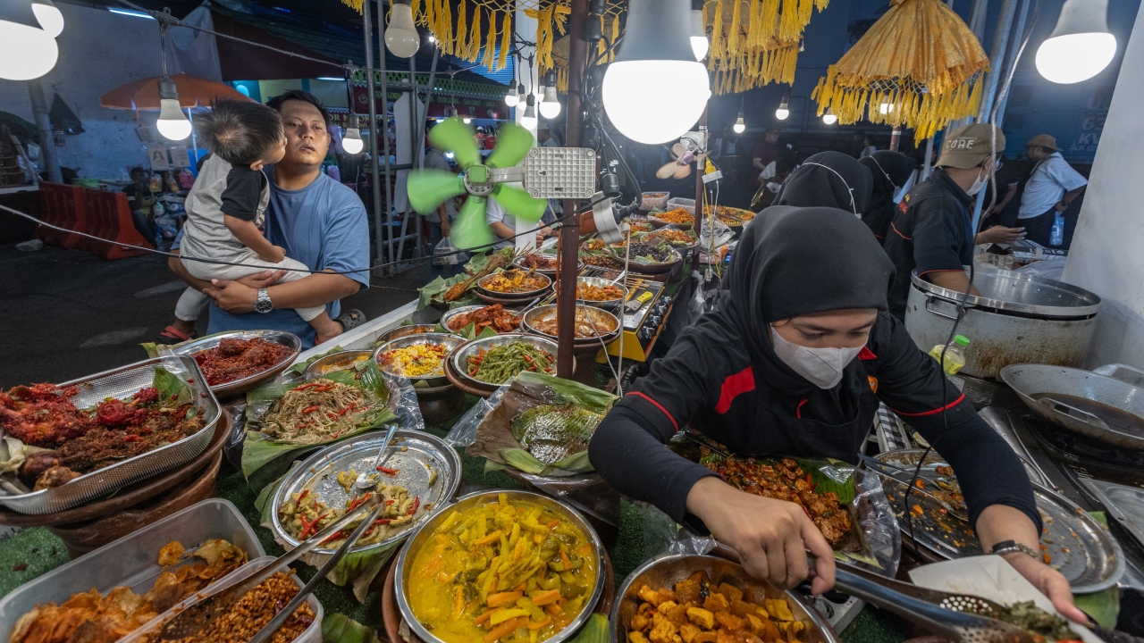 Jelajah Kuliner Nusantara di PRJ Kemayoran 2026, dari Kerak Telor hingga Soto Banjar
