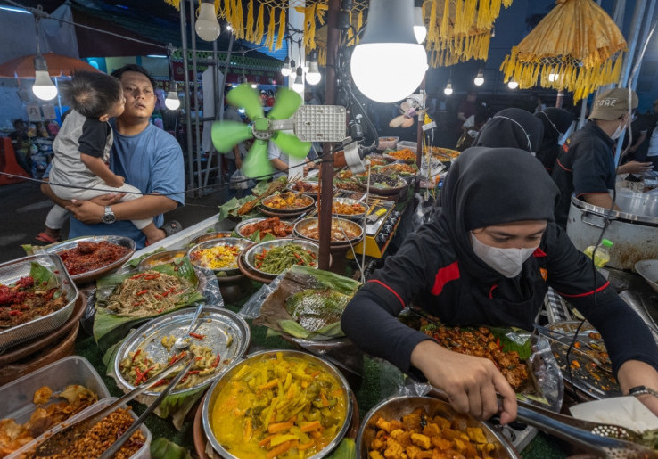 Jelajah Kuliner Nusantara di PRJ Kemayoran 2026, dari Kerak Telor hingga Soto Banjar