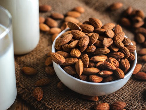Jangan Terlalu Lama Menyimpan 7 Makanan Ini di Lemari Es