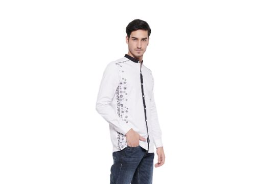 Tip Tetap Classy Gunakan Baju Koko Saat Lebaran