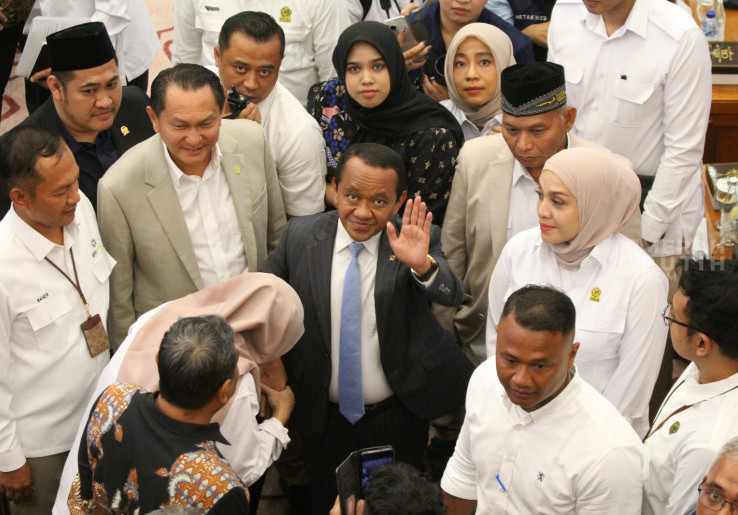Raker Menteri ESDM Bahlil Lahadalia dengan Komisi XII DPR Bahas Program Kompor Listrik