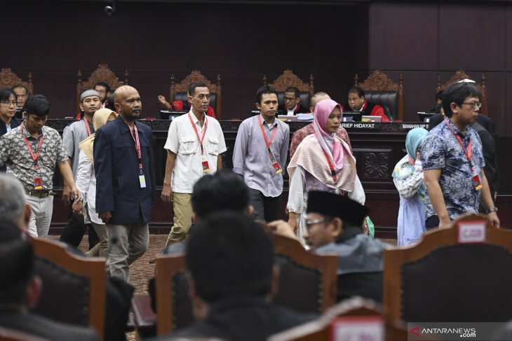 para saksi yang diajukan tim hukum Prabowo-Sandi di sidang MK