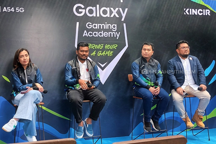 samsung galaxy gaming academy