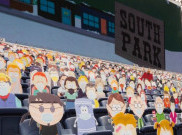 Ribuan Papan Karton 'South Park' Jadi Penonton di Stadion Denver Broncos