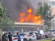 Mall Ciputra Cibubur Kebakaran Hebat, Pengunjung Berhamburan