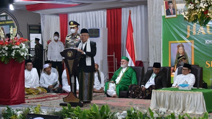 Tanggapan Wapres Ma'ruf Amin atas Pemasangan Bendera Partai di Masjid