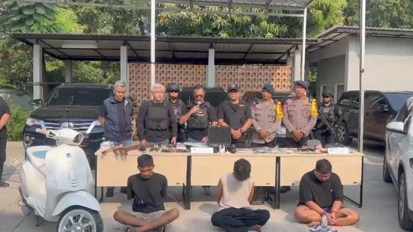 BNN Tangkap Bandar Narkoba MR di Kampung Bahari, Sita Uang Rp 1,277 Miliar
