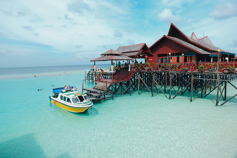 Rekomendasi Spot Snorkeling Terbaik di Kepulauan Derawan, Pelancong Wajib Mampir!