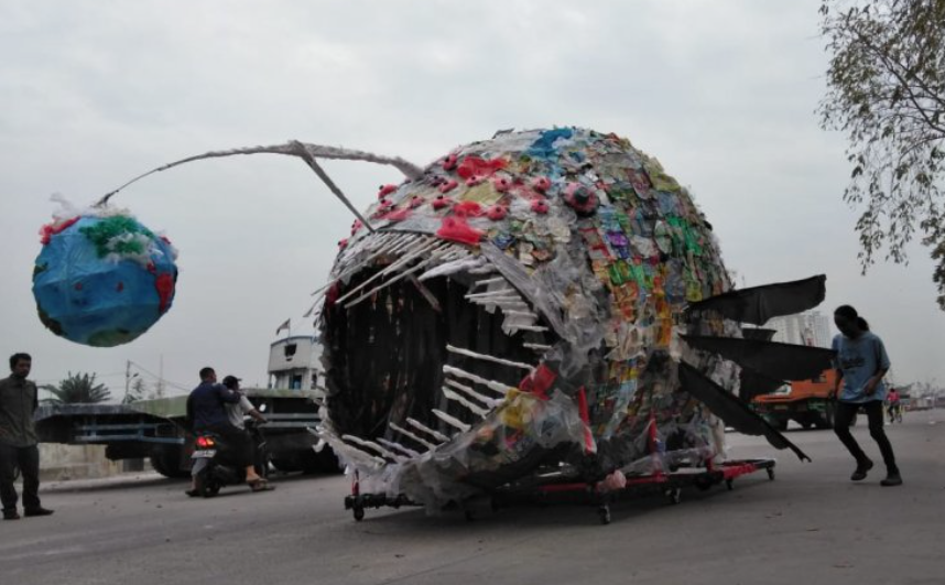 Ketika Monster Dasar Laut Menyerang Jakarta