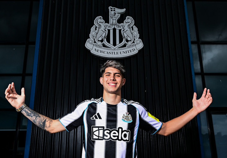 Kalahkan Barcelona dan Real Madrid, Newcastle Menangkan Perburuan Wonderkid Malaga