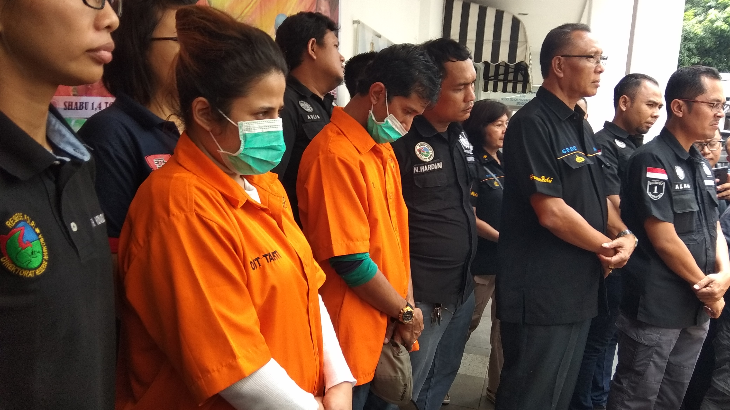 Bikin Kaget! Di Depan Wartawan, Kekasih Dhawiya Ambruk