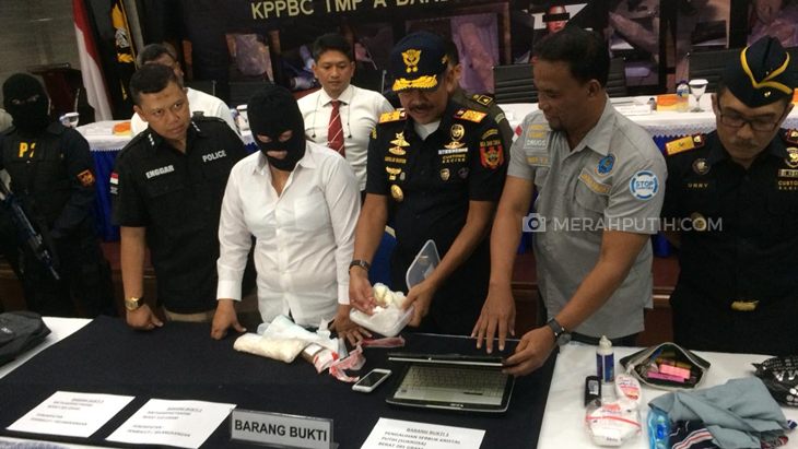Bea Cukai Bandung Gagalkan 725 Gram Sabu Disembunyikan dalam Pembalut