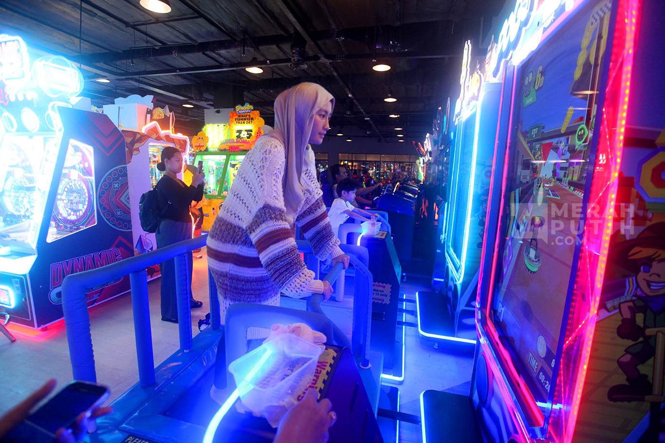 Serunya Bermain Wahana Permainan Cow Play Cow Moo (CPCM) di Mall of Indonesia
