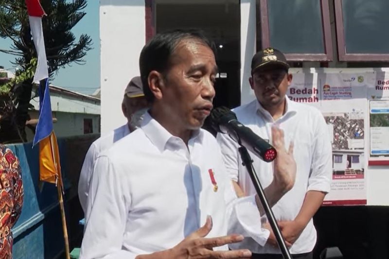 Jokowi Janji Bangun Tanggul Atasi Banjir Rob di Belawan