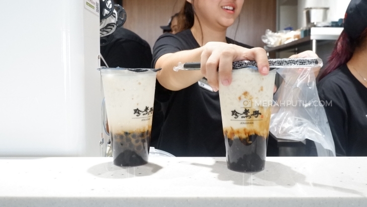 Tren Minuman Boba Makin Menjamur, Apakah Itu Aman untuk Kesehatan?