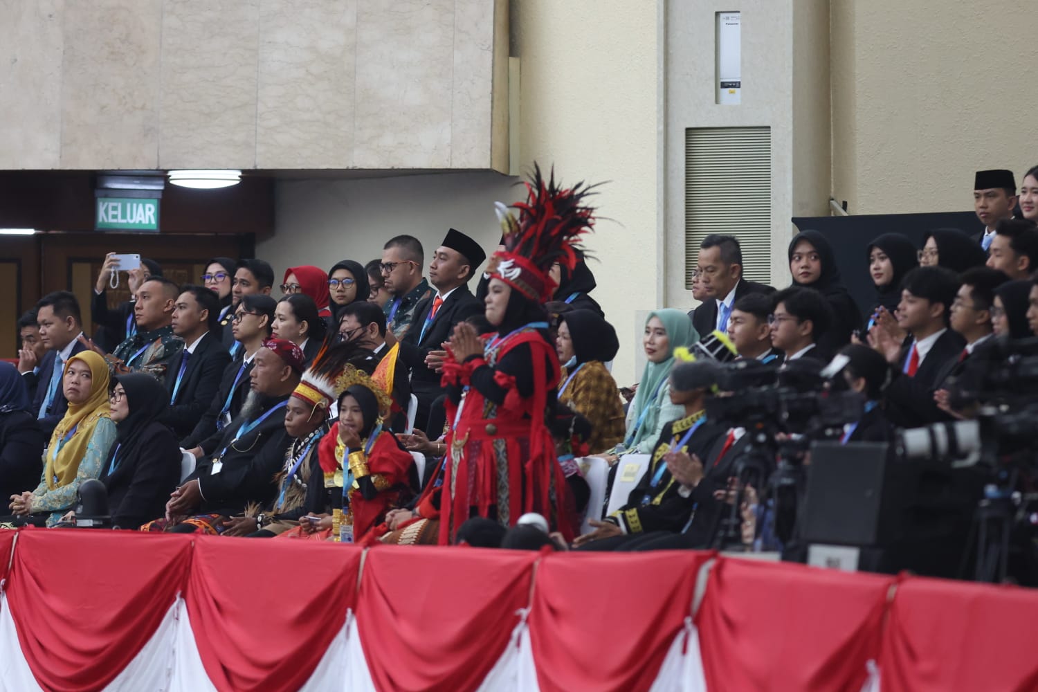 Anak anak berprestasi saat hadir di Sidang Tahunan MPR. (Foto: MP)