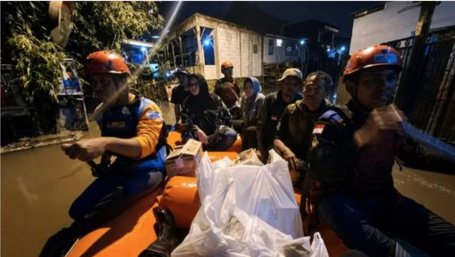 Komunitas Nasi Berkah Mbak Noy Konsisten Bagikan Makanan bagi yang Membutuhkan Selama 1 Dekade