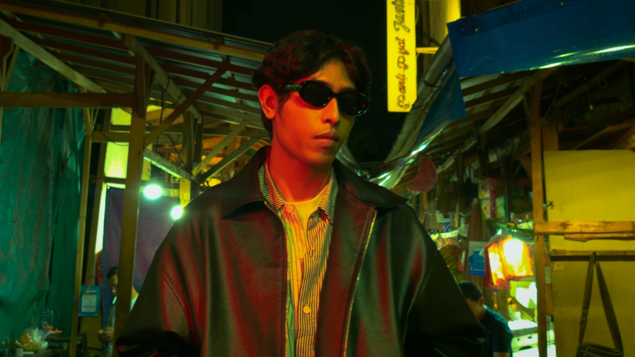 Dzulfahmi Siap Debut Album 'DZUL' di 2026, Buka Jalan Lewat Single 'Lika & Liku'