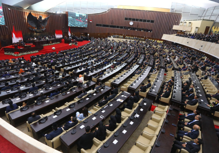 Wamenkeu Juda Agung: Fiskal Indonesia Tetap Sehat, Defisit APBN Masih di Bawah 3 Persen