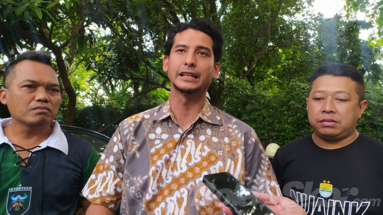 Viking Menepi Sejenak saat Persib Jamu Dewa United FC di GBLA