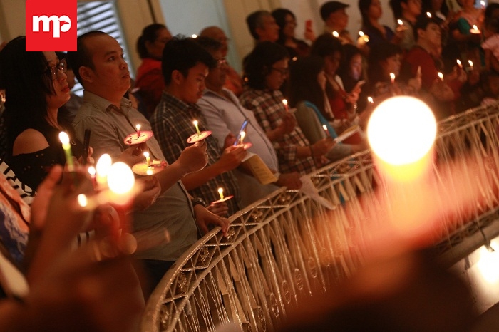 Kebaktian Malam Natal di Gereja Immanuel Jakarta