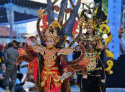 Solo Batik Carnival Gambarkan Kejayaan Kerajaan Mataram Lewat Kostum