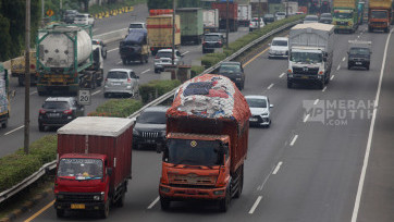 Kementerian Perhubungan akan Tertibkan Kendaraan Truk Bermuatan Over Dimensi 