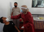 Penyekatan Tol Solo-Semarang, Puluhan Orang Terpaksa Jalani Swab Test