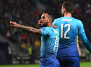 Walcott Dua Gol, Arsenal Tumbangkan BATE 4-2