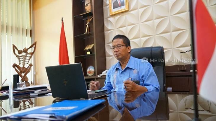 Rektor Universitas Sebelas Maret (UNS) Surakarta, Jamal Wiwoho. (MP/Ismail)