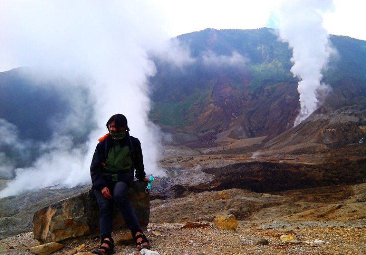 1,5 Hektare Lahan Gunung Papandayan Kebakaran