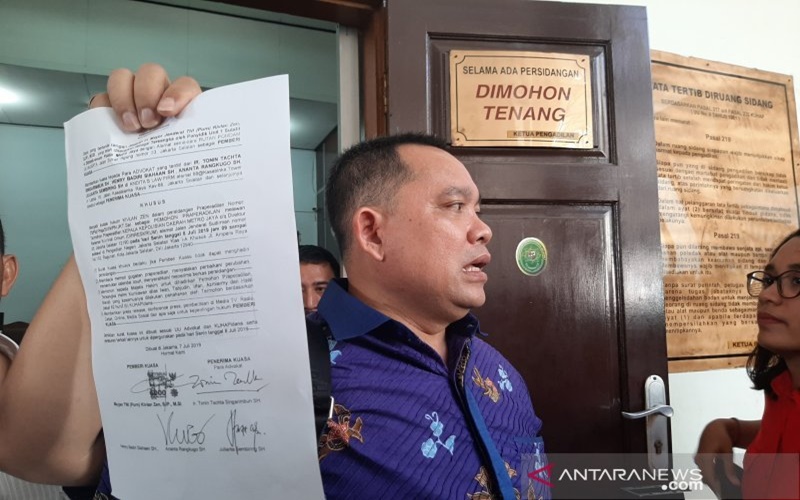 Kuasa Hukum Kivlan Zen Tonin Tachta Singarimbun di PN Jaksel
