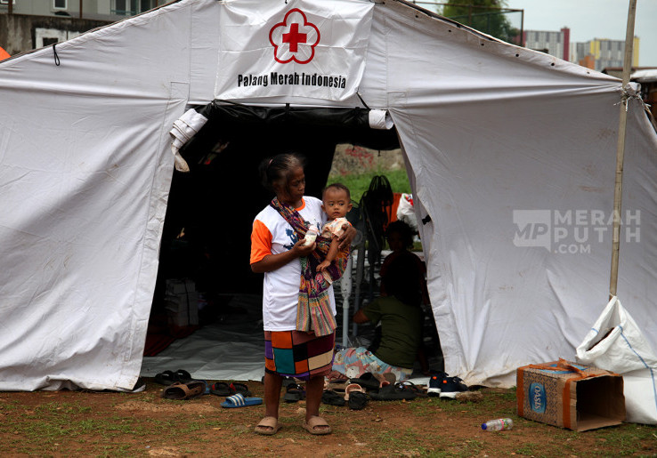 Kondisi Tenda Darurat Pengungsi Kebakaran Kebon Kosong Jakarta