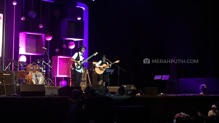 Endah N Rhesa Bakar Semangat Penonton di JJF 2018